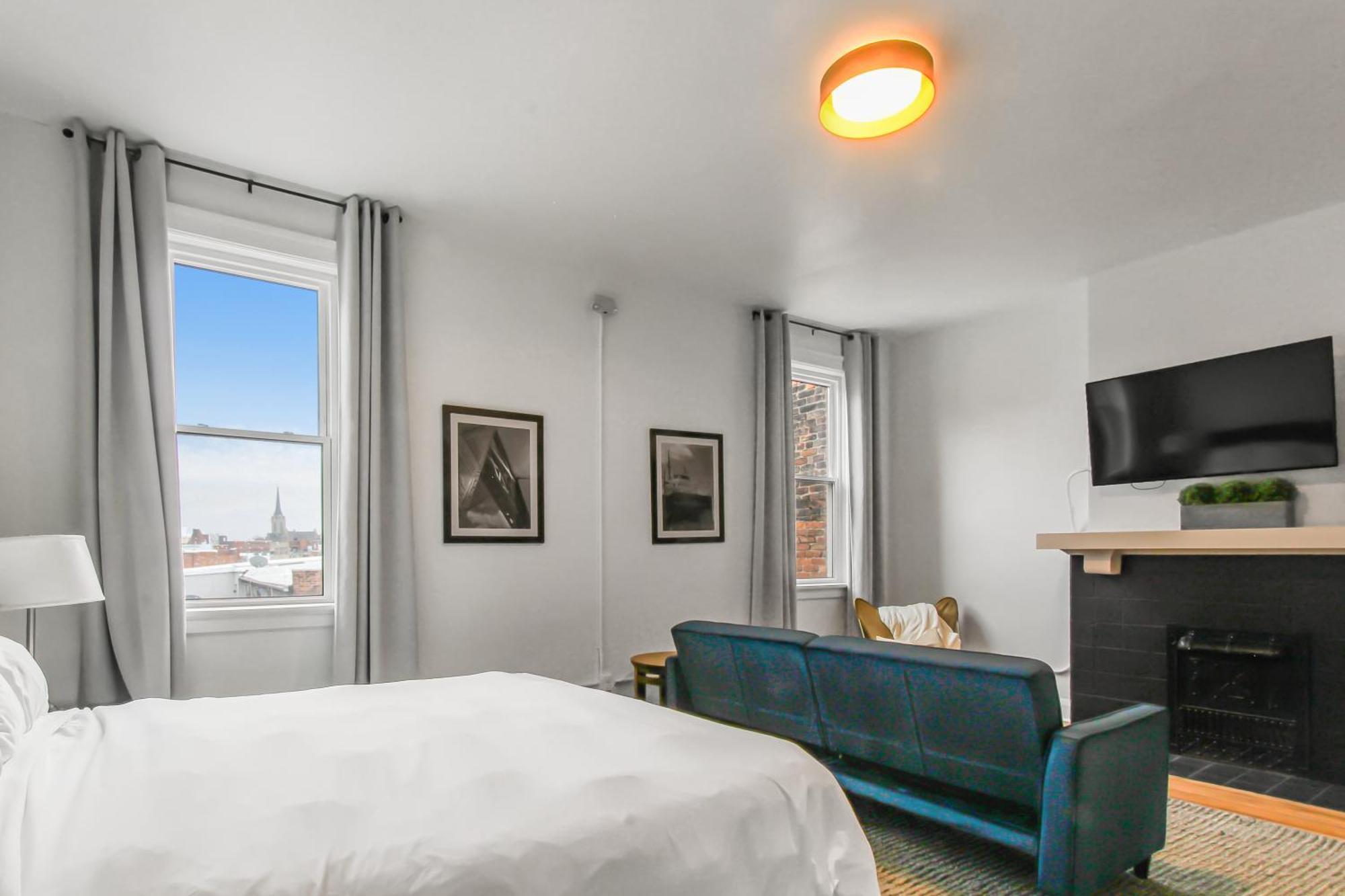 توليدو Library Square Suites المظهر الخارجي الصورة